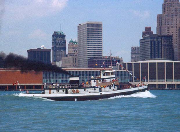 Detroit River 1983